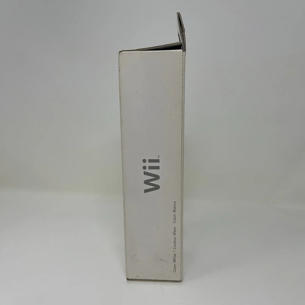 Official Nintendo Wii Nunchuk Controller White RVL-A-FW2-USZ Original Box OEM